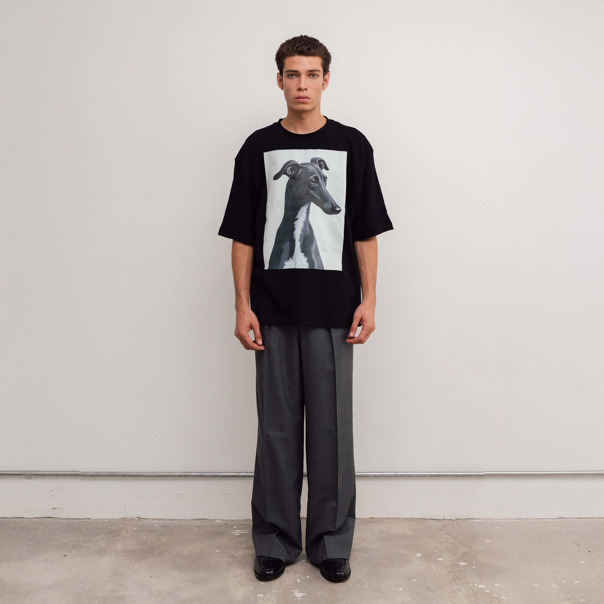 Camiseta Greyhound – Preta